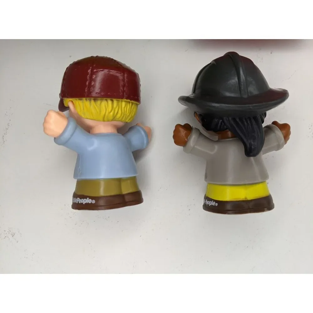 2‎ Fisher Price Little People Vehicles And People/ Firefighter And Farmer